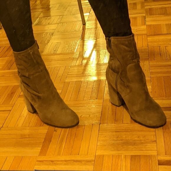 Via Spiga Suede Booties - Picture 6 of 7